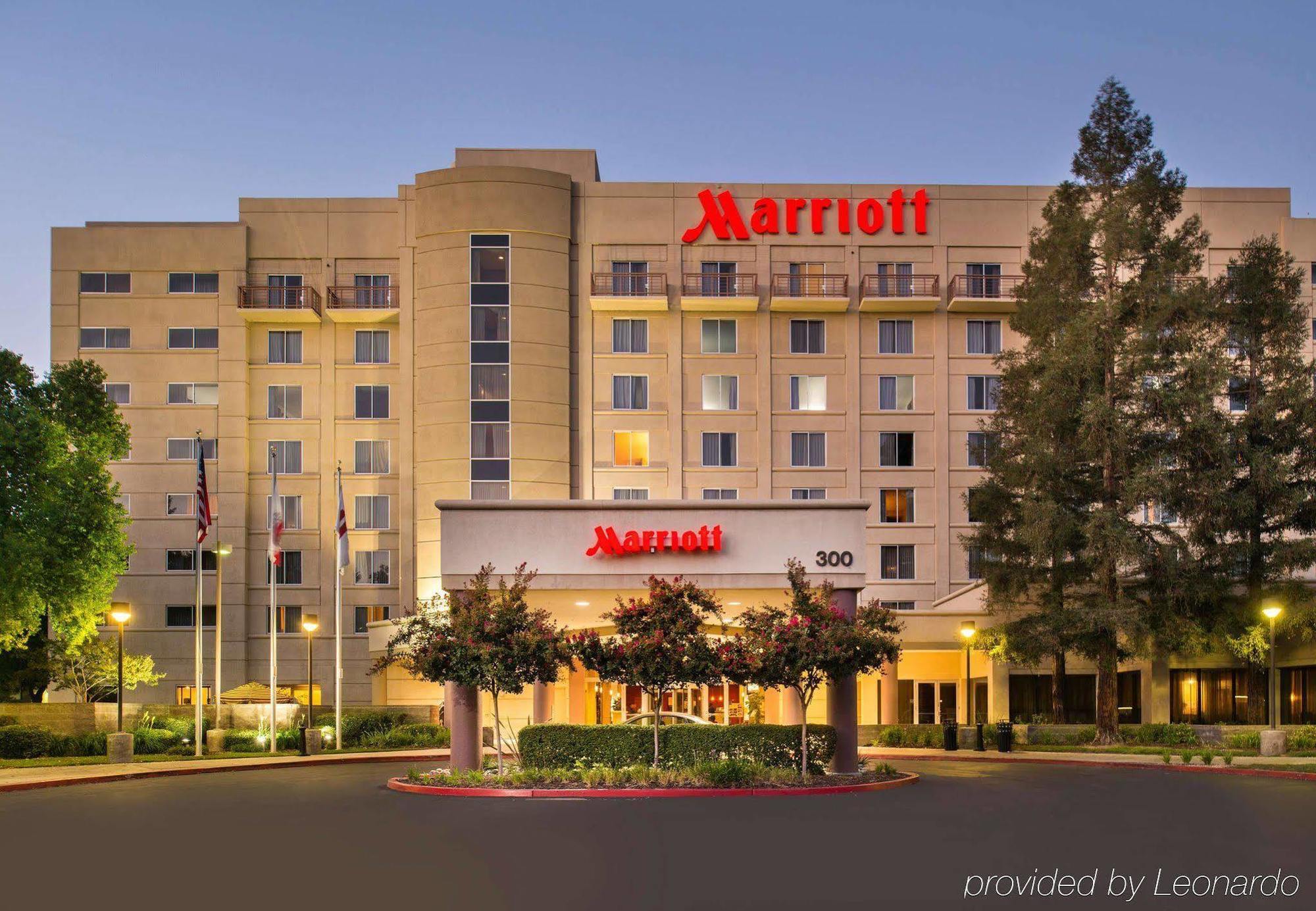 Hotel Visalia Marriott at the Convention Center Esterno foto
